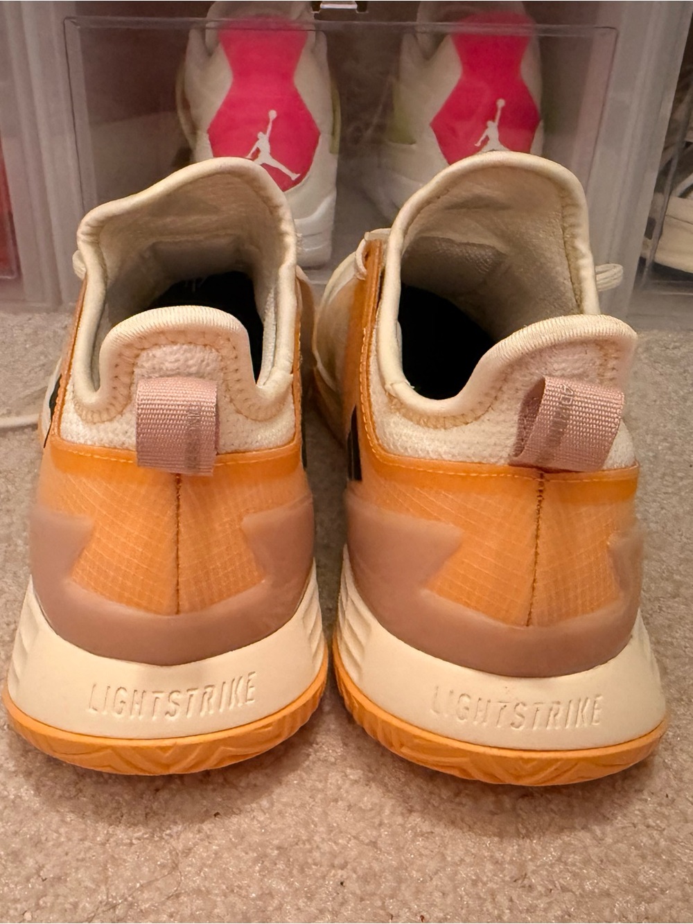 Women’s adidas Adizero Ubersonic 4 - Picture 3 of 7